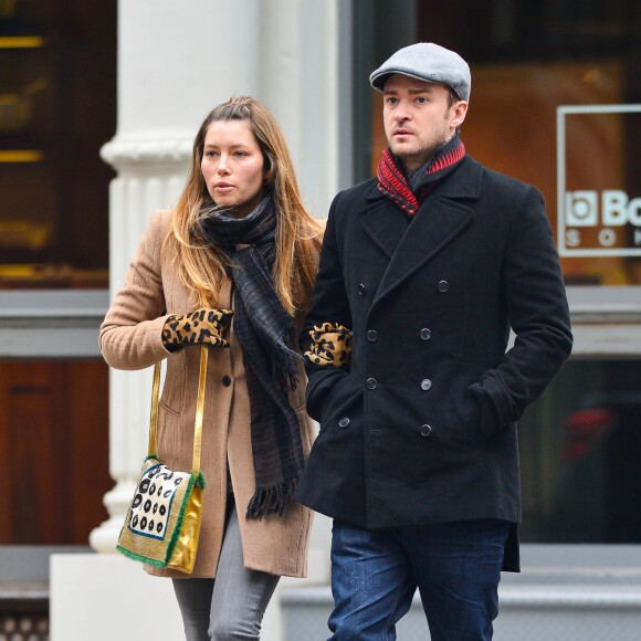 Justin Timberlake et Jessica Biel se balade, main dans la main, dans les rues de New York, le 1 Mars 2013