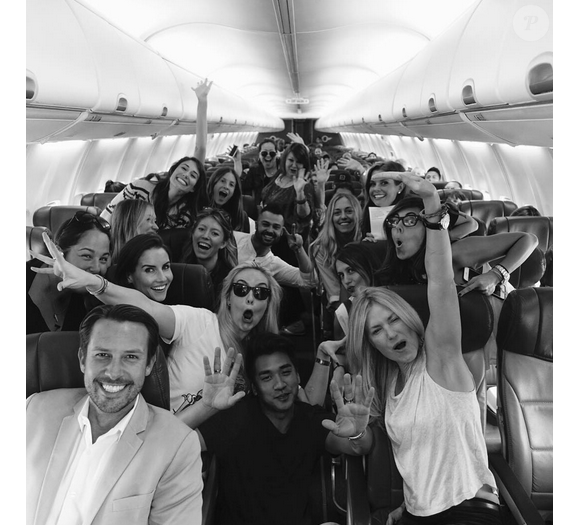 Jamie-Lynn Sigler et ses copines prennent l'avion pour Las Vegas où elle s'apprête à célébrer son enterrement de vie de jeune fille / photo postée sur le compte Instagram de l'actrice américaine.