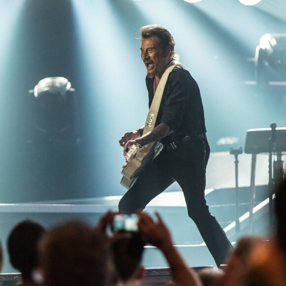 Photo Exclusive - Johnny Hallyday en concert à Lille dans le cadre de son "Rester Vivant Tour", les 9 et 10 octobre 2015.