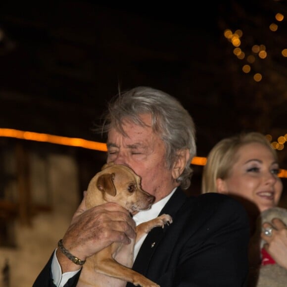 Alain Delon - Inauguration du marché de Noël à Salzbourg en Autriche le 11 novembre 2014