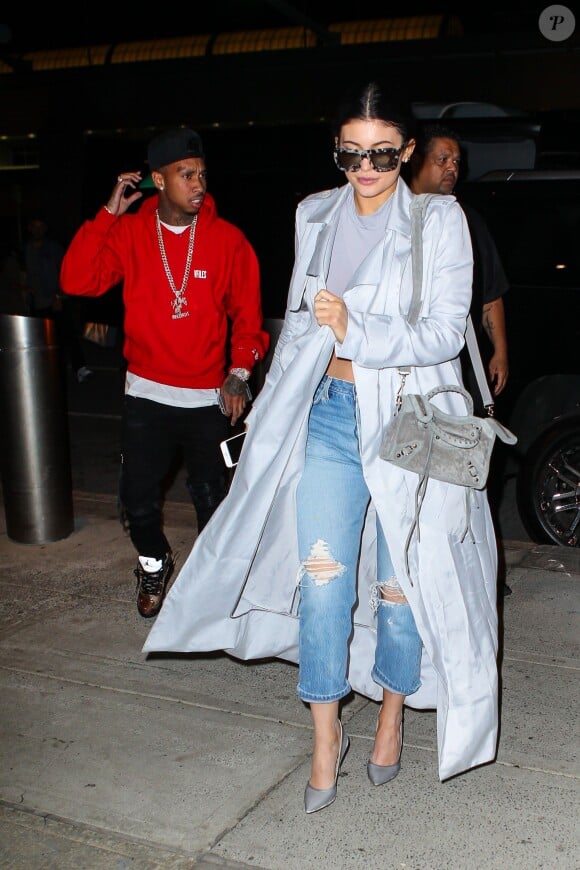 Kylie Jenner et Tyga à l'aéroport JFK à New York, le 29 octobre 2015.