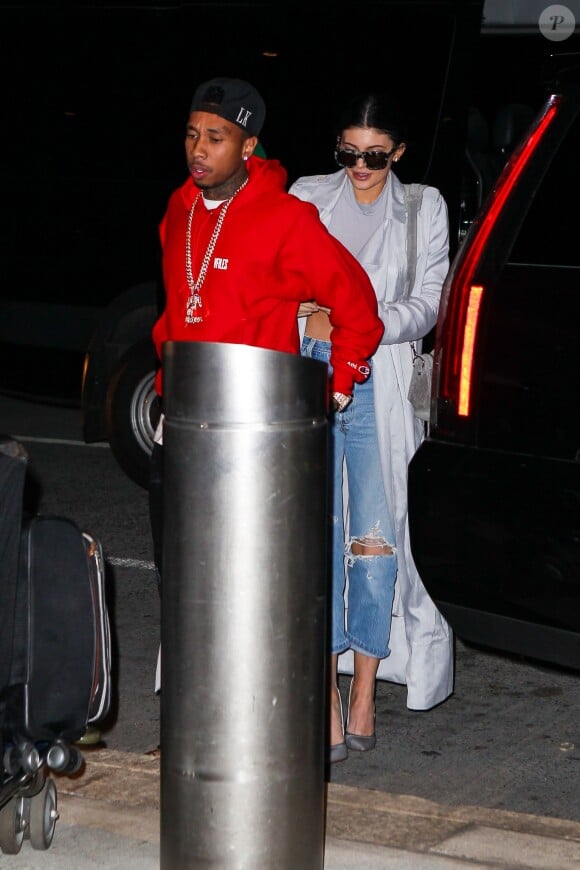 Kylie Jenner et Tyga à l'aéroport JFK à New York, le 29 octobre 2015.