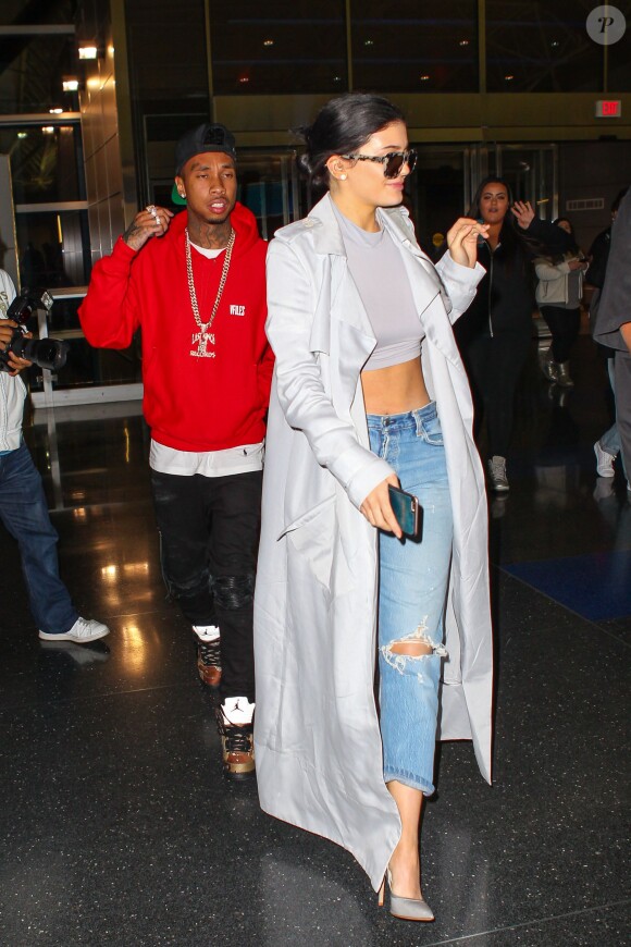 Kylie Jenner et Tyga à l'aéroport JFK à New York, le 29 octobre 2015.