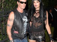 Cindy Crawford et Rande Gerber bikers punks face à la bombe Jessica Alba