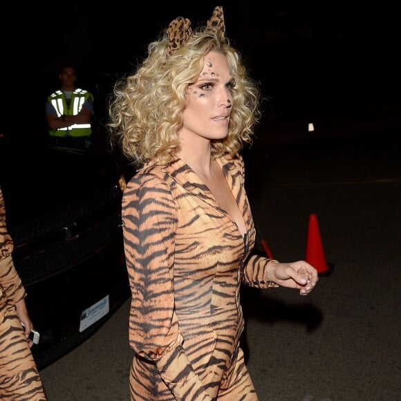 Molly Sims à la soirée d'Halloween organisée par la marque de tequila Casamigos à Los Angeles, le 30 octobre 2015