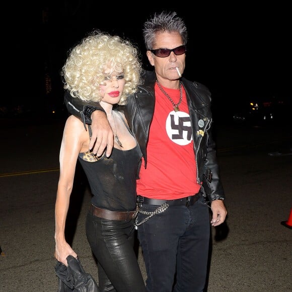 Lisa Rinna, Harry Hamlin à la soirée d'Halloween organisée par la marque de tequila Casamigos à Los Angeles, le 30 octobre 2015