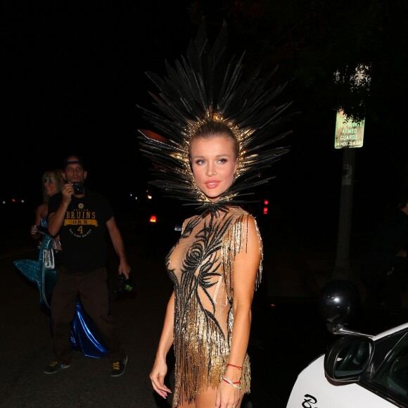 Joanna Krupa à la soirée d'Halloween organisée par la marque de tequila Casamigos à Los Angeles, le 30 octobre 2015