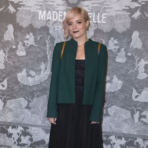 Lily Allen - Photocall lors du vernissage de l'exposition Chanel "Mademoiselle Privé" à la Galerie Saatchi à Londres, le 12 octobre 2015.