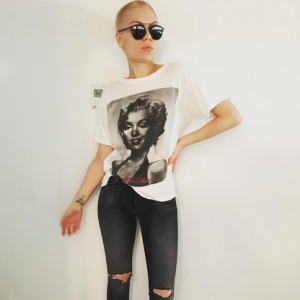 Jessie J prend la pause et dévoile son crane chauve / photo postée sur le compte Instagram de la chanteuse.