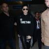 Jessie J arrive à l'aéroport de LAX à Los Angeles, le 18 septembre 2015
