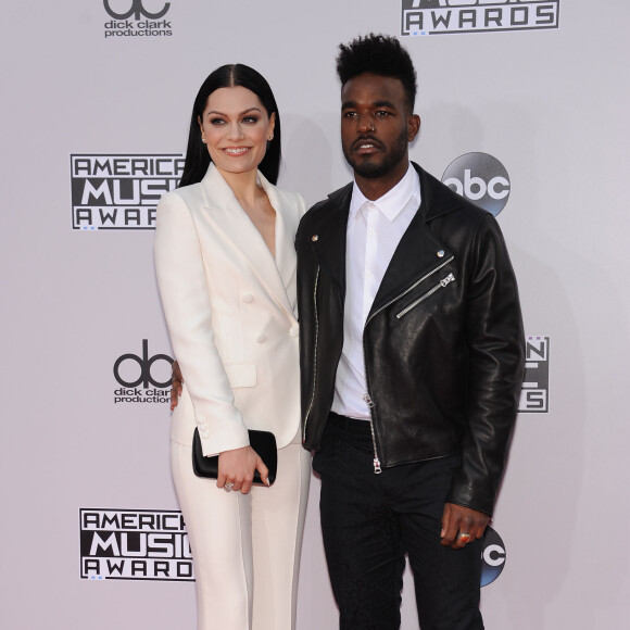Jessie J et Luke James - Soirée "American Music Award" à Los Angeles le 23 novembre 2014.