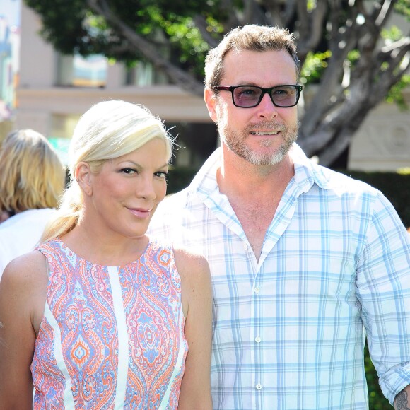 Tori Spelling et son mari Dean McDermott à la première du film The Peanuts Movie à Los Angeles, le 1er novembre 2015