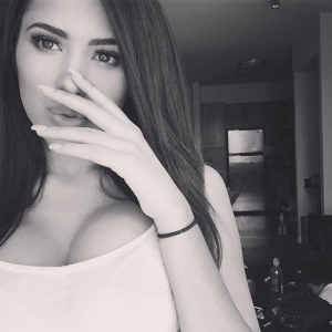 Jasmine Villegas, l'ex de Justin Bieber que l'on a vue dans son clip Baby, est enceinte / photo postée sur son compte Instagram.