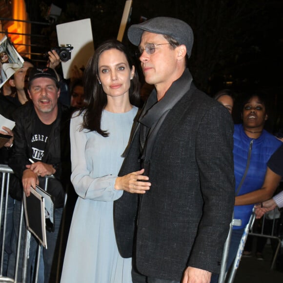 Angelina Jolie et son mari Brad Pitt à la première du film 'By The Sea' réalisé par Angelina à New York, le 3 novembre 2015.