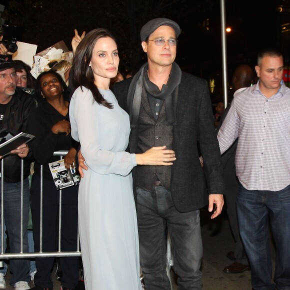 Angelina Jolie et son mari Brad Pitt à la première du film 'By The Sea' réalisé par Angelina à New York, le 3 novembre 2015.