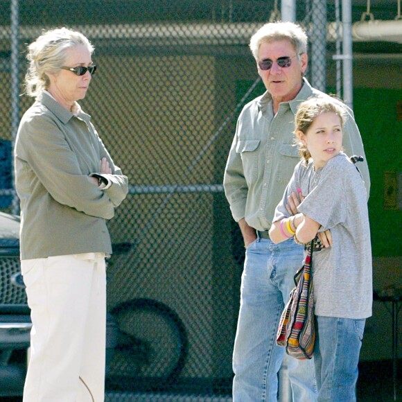 Harrison Ford, sa fille Georgia et Melissa Mathison à Beverly Hills en 2004.