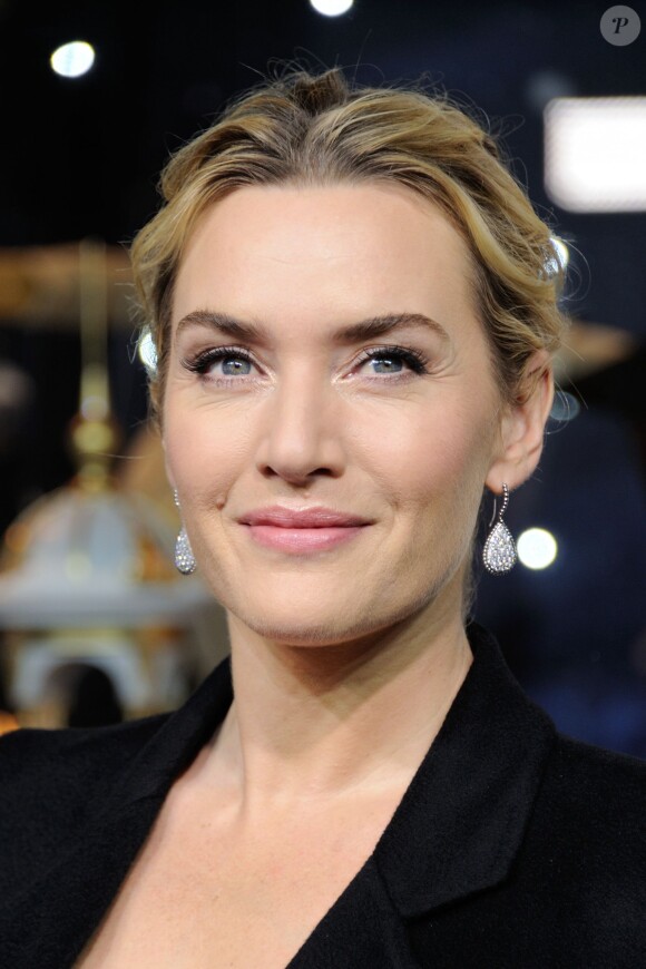 Kate Winslet assiste à l'inauguration des vitrines de Noël du Printemps Haussmann. Paris, le 6 novembre 2015.