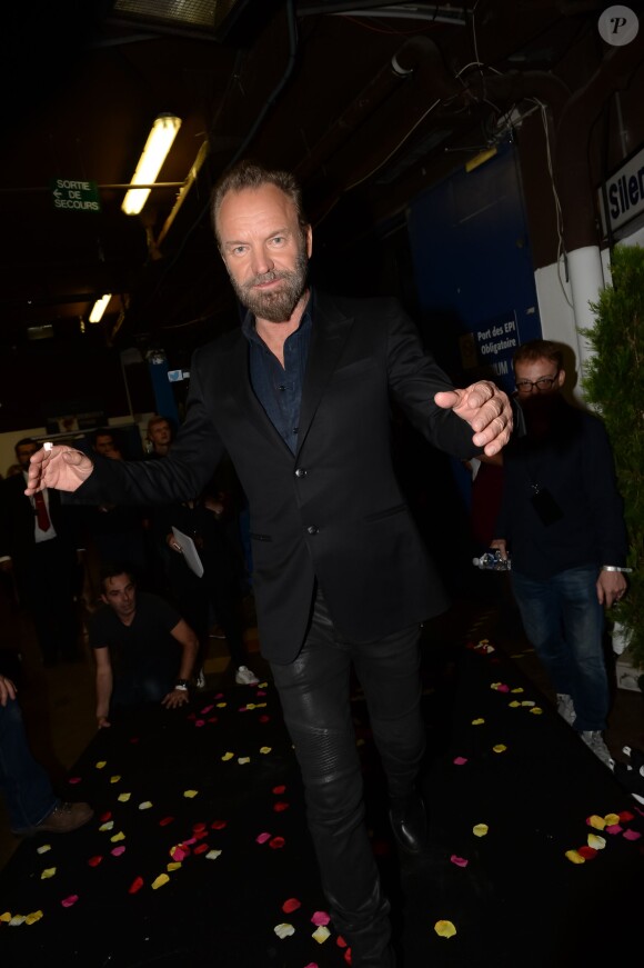 Exclusif - Sting dans les coulisses de la 17e cérémonie des NRJ Music Awards 2015 au Palais des Festivals à Cannes, le 7 novembre 2015.