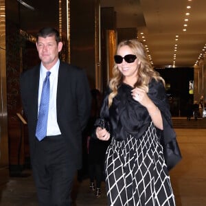 Mariah Carey et son compagnon James Packer sont allés dîner au restaurant Nobu à New York. Le 24 septembre 2015