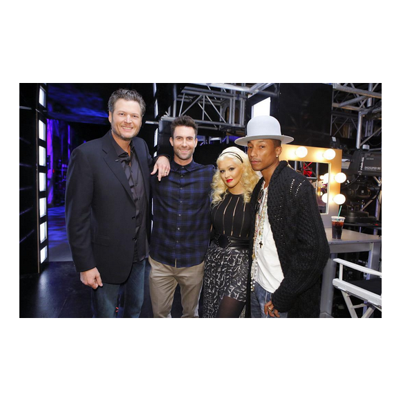 Blake Shelton, Adam Levine, Christina Aguilera et Pharrell Williams sur le plateau de l'émission The Voice US / photo postée sur Instagram.