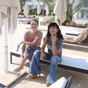 Exclusif - Olivia Côte et Romane Bohringer - Escapade des stars au Radisson Blu Palace Resort & Thalasso à Djerba en Tunisie le 7 novembre 2015.