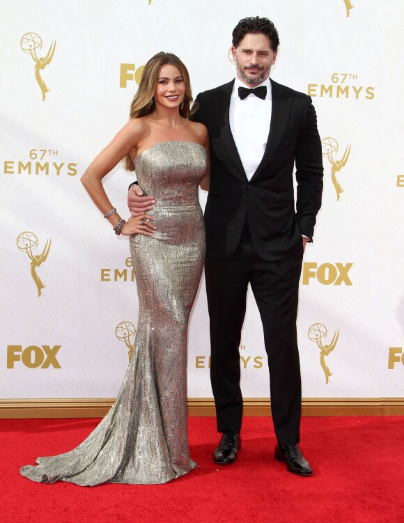 Sofia Vergara et son fiancé Joe Manganiello - La 67ème cérémonie annuelle des Emmy Awards au Microsoft Theatre à Los Angeles, le 20 septembre 2015