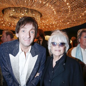 Pierre Palmade et Catherine Lara - Présentation de la nouvelle revue "Paris Merveilles" du Lido à Paris le 8 avril 2015.