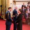 Johnny Wilkinson fait CBE par le prince William à Buckingham Palace à Londres, le 17 novembre 2015