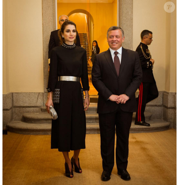 La reine Rania de Jordanie et le roi Abdullah II de Jordanie avant le dîner privé organisé au Pardo, à Madrid, par le roi Felipe VI et la reine Letizia d'Espagne le 19 novembre 2015.