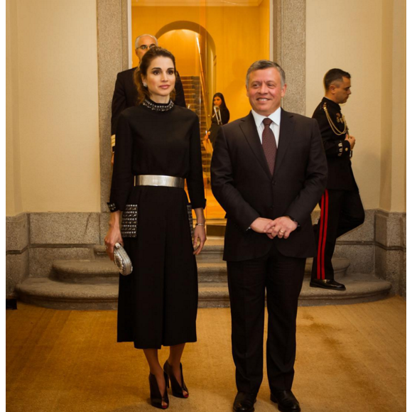 La reine Rania de Jordanie et le roi Abdullah II de Jordanie avant le dîner privé organisé au Pardo, à Madrid, par le roi Felipe VI et la reine Letizia d'Espagne le 19 novembre 2015.