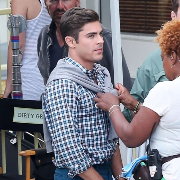 Zac Efron sur le tournage du film "Dirty Grandpa" à Tybee Island. Le 5 mai 2015