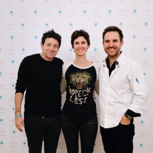 Christophe Michalak avec Patrick Bruel et Eglantine Emeyé - Goûter organisé par le chef pâtissier Christophe Michalak et le Plaza Athénée en faveur de l'Etoile de Martin, le 21 novembre 2015.