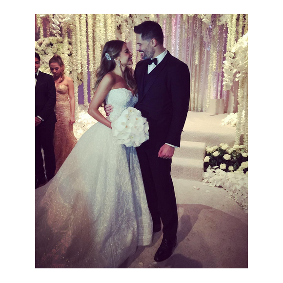 Sofia Vergara et Joe Manganiello le jour de leur mariage / photo postée sur le compte Instagram de Sofia Vergara.