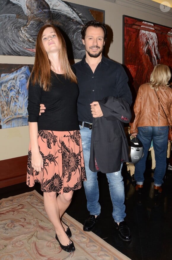 Stefano Accorsi et sa compagne Bianca Vitali lors d'une présentation du livre "Splendore" de Margaret Mazzantini à Rome, le 27 mai 2014.