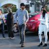 Scott Disick et Kourtney Kardashian sont allés déjeuner au restaurant Marmalade Cafe à Calabasas. Malgré leur séparation, ils semblent garder une bonne entente. Le 25 novembre 2015