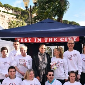 La princesse Stéphanie de Monaco a accompagné le lancement de l'opération de dépistage du VIH Test in the City sur la promenade Honoré II devant le centre commercial de Fontvieille à Monaco le 25 novembre 2015. © Bruno Bebert / BestImage