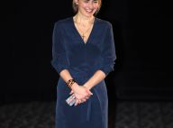 Julie Gayet et son beau sourire de sortie pour soutenir "La Fille du patron"