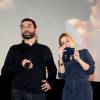 Exclusif - L'actrice et productrice Julie Gayet avec Olivier Loustau lors de l'avant-première du film "La fille du patron" au cinéma Le Select de Saint-Jean-de-Luz le 28 Novembre 2015.