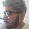 Zayn Malik a posté une photo de lui avec les lunettes de Gigi Hadid sur sa page Twitter, le 24 novembre 2015.
