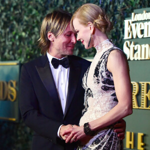 Nicole Kidman et son mari Keith Urban à la soirée ‘Evening Standard Theatre Awards' à Londres, le 22 novembre 2015