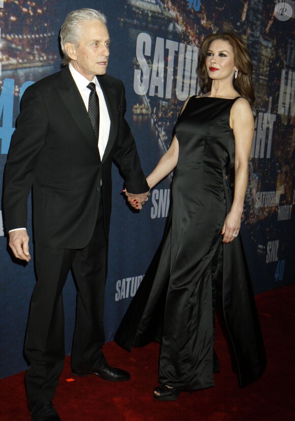 Catherine Zeta-Jones et son mari Michael Douglas - Gala d'anniversaire des 40 ans de Saturday Night Live (SNL) à New York, le 15 février 2015.