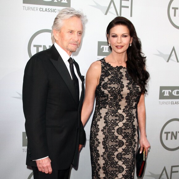 Michael Douglas et Catherine Zeta-Jones lors de la 41e soirée des "Chaplin Gala Awards" à New York, le 28 avril 2014.