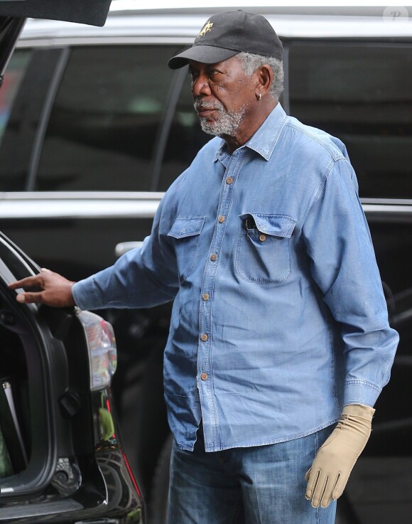 Morgan Freeman arrive à son hôtel à New York, le 9 octobre 2015