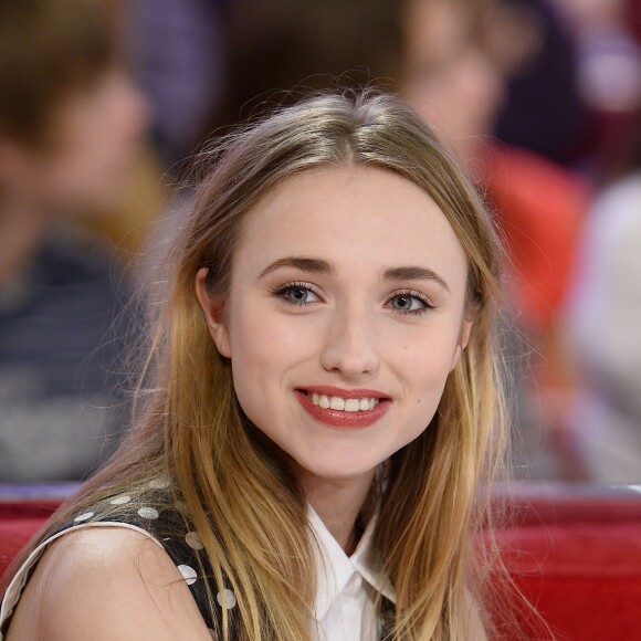 Chloé Jouannet (fille d'Alexandra Lamy) - Enregistrement de l'émission "Vivement Dimanche" à Paris le 11 Fevrier 2015.