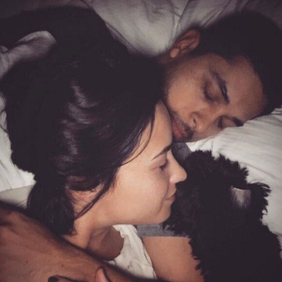 Demi Lovato au lit avec son chéri Wilmer, décembre 2015