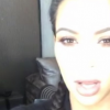 Le 16 décembre 2015, Kim Kardashian a posté la première vidéo d'elle depuis la naissance de son deuxième enfant sur son site officiel.