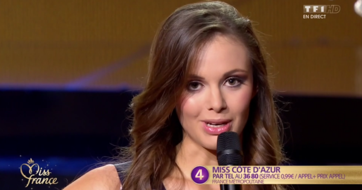 Miss Côte d'Azur Les 12 finalistes se présentent, lors de l'élection Miss France 2016 le