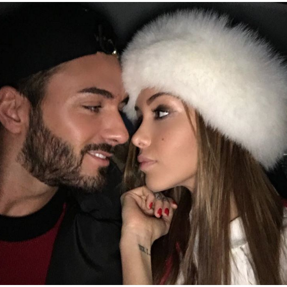 Nabilla et Thomas Vergara en route vers Lausanne, en Suisse, samedi 19 décembre 2015