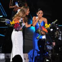 Miss Univers 2015 : La bourde du présentateur... Il se trompe de gagnante !