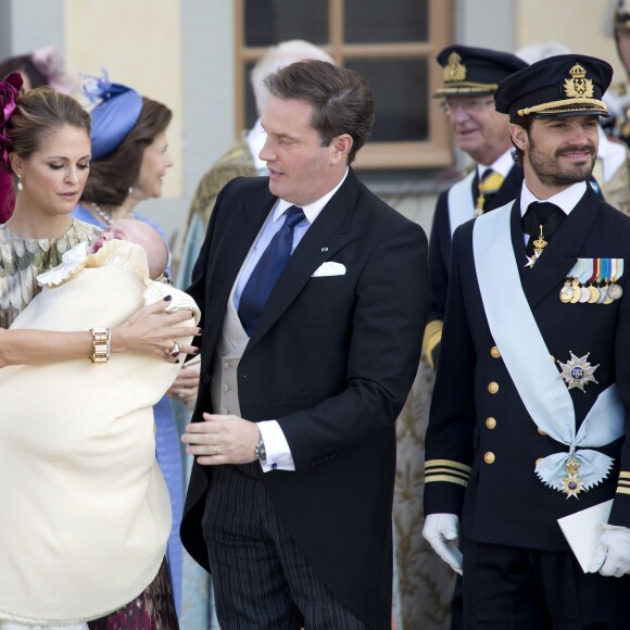 La princesse Madeleine de Suède et son mari Christopher O'Neill lors du baptême de leur fils le prince Nicolas de Suède à Stockholm, le 11 octobre 2015